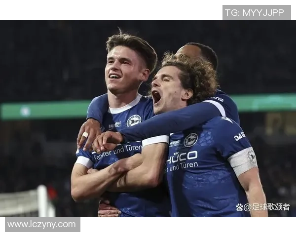 比勒费尔德迎战凯泽斯劳滕展开激烈较量争夺宝贵积分